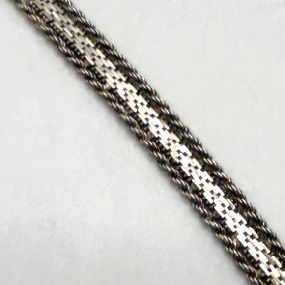 Sterling Silver Woven Bracelet 7.5 in. 18.67 Grams Lobster Clasp Made In Italy - Picture 11 of 14